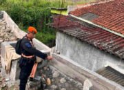 Jaga Aset dan Keselamatan, KAI Daop 1 Jakarta Bongkar Bangunan Tak Berizin di Bogor