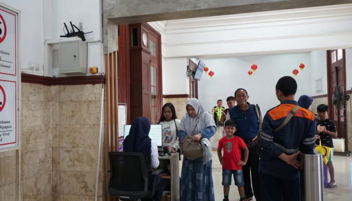Antusiasme Mudik Mulai Meningkat, KAI Daop 9 Jember Catat Puluhan Ribu Tiket Terjual dan Hadirkan Fitur Connecting Train