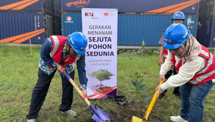 Dukung Gerakan Satu Juta Pohon, KAI Logistik Konsisten Tegaskan Komitmen Lingkungan