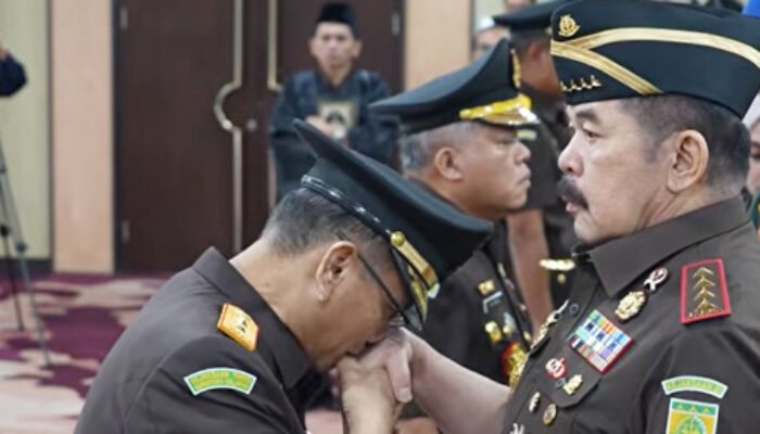 ST Burhanudin Lantik Kajati Gorontalo, Ini Rekam Jejak Simurung Pandapotan Simaremare