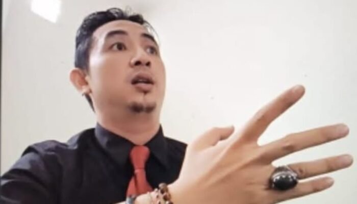 Membaca Ulang “Senjakala” Elite Gorontalo