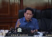 Kritik Umar Karim “Direspon”, Gubernur Gusnar pangkas Anggaran Pakaian Dinas