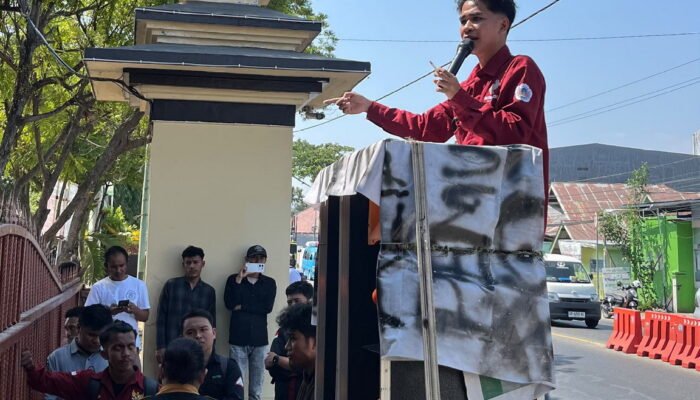 Tata Kelola Pemerintahan Bone Bolango Disorot, Minta APH Bongkar Kerajaan Bayangan