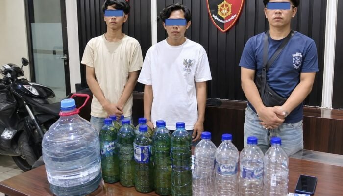 Jual Pertalite hingga Rp 100 Ribu per Botol, Enam Pengecer di Bali Jadi Tersangka