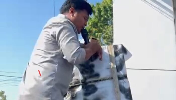 Nama Anak Thomas Mopili Masuk Tim Ahli, Perekrutan Tim Pakar Deprov Gorontalo Dinilai Kolusi